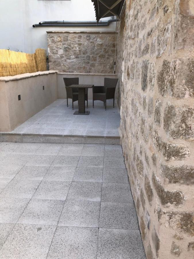Old Town Apartment Tonka هفار المظهر الخارجي الصورة