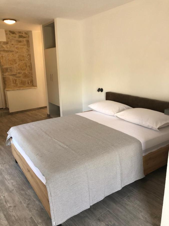 Old Town Apartment Tonka هفار المظهر الخارجي الصورة